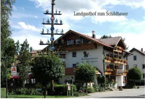 Hotel Landgasthof Zum Schildhauer Halfing Exterior photo